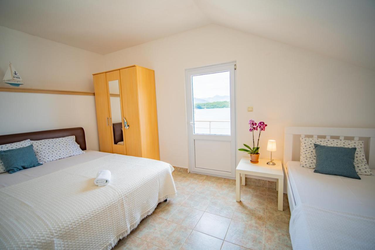 Apartments Novo Mulo Тиват Екстериор снимка