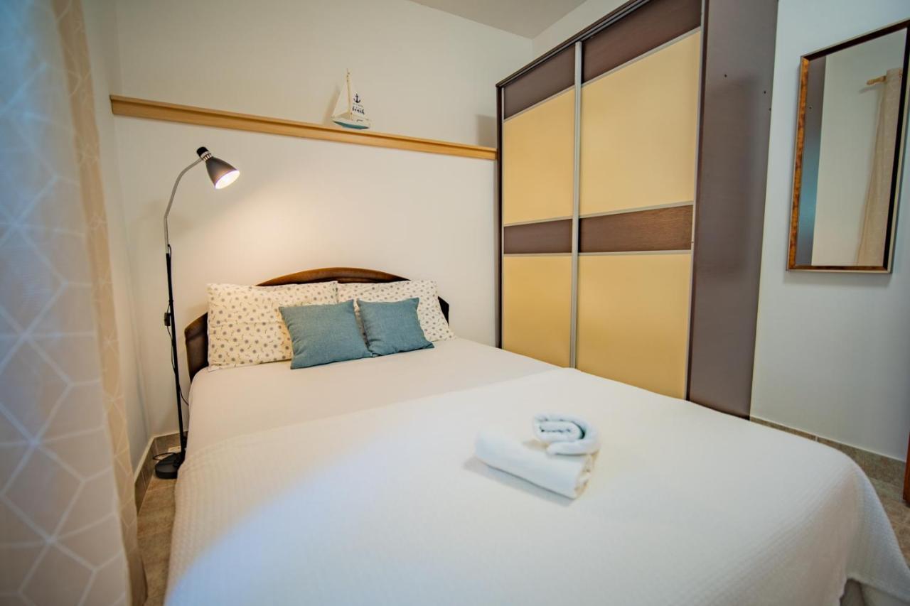 Apartments Novo Mulo Тиват Екстериор снимка